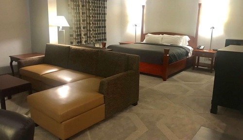 Studio Suite, 1 King Bed, Non Smoking