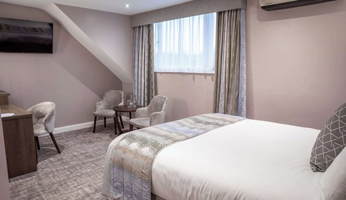 Deluxe Room, 1 King Bed, Non Smoking