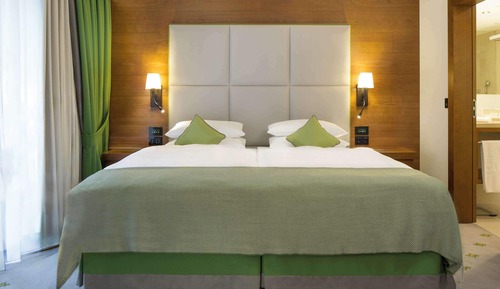 Junior Suite, 1 King Bed
