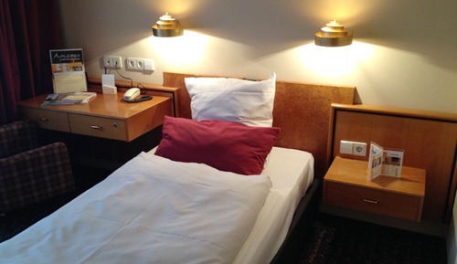 Standard Single Room