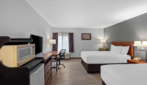 Room, 2 Queen Beds, Non Smoking