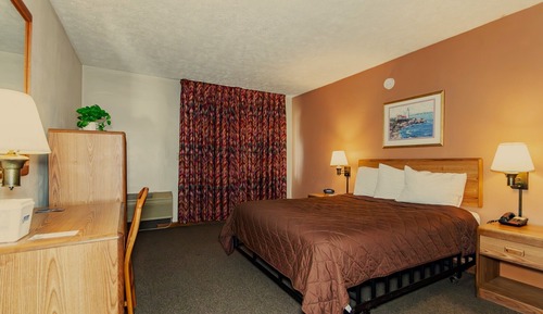 Room, 1 Queen Bed, Non Smoking