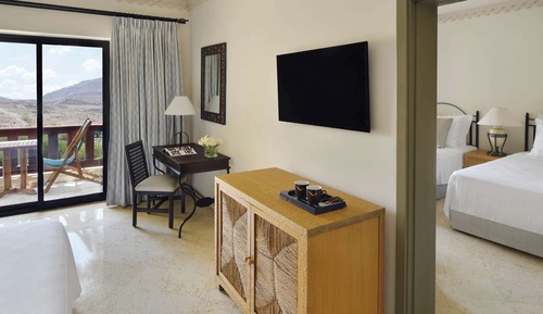 Family Room, 2 Double Beds, Connecting Rooms