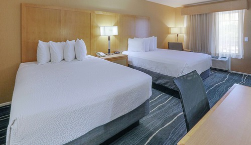 Room, 2 Queen Beds, Non Smoking