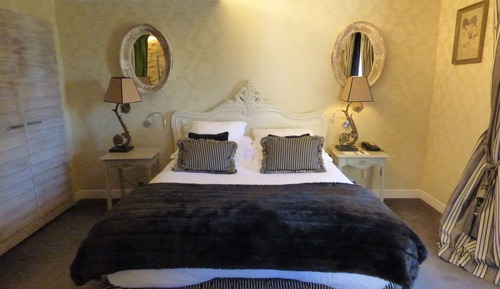 Suite (Prestige)