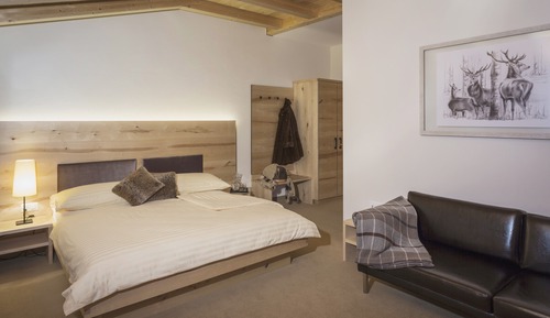 Deluxe Double Room, Balcony, Golf View