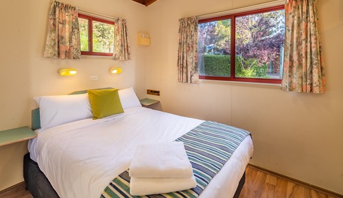 Kookaburra Cabin