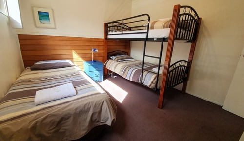 Standard Cabin, 2 Bedrooms, Non Smoking, Kitchen (sleeps 5)