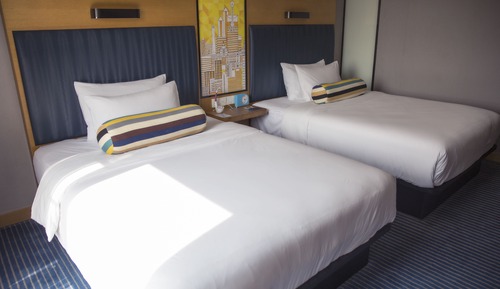 Room, 2 Double Beds, Lake View