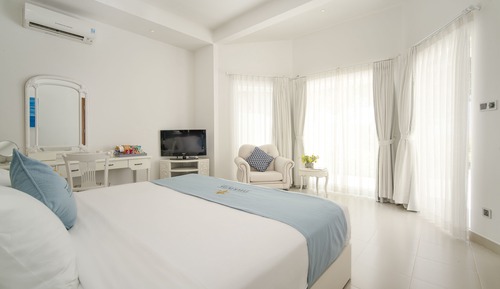 Oasis Pool Villa 3 Bedrooom