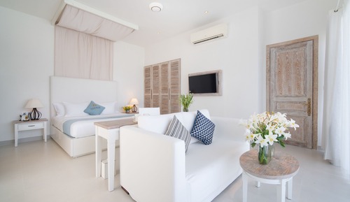 Beachfront Pool Villa 4 Bedroom