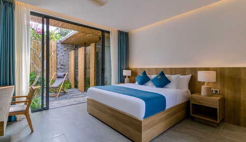 Retreat Bungalow Double
