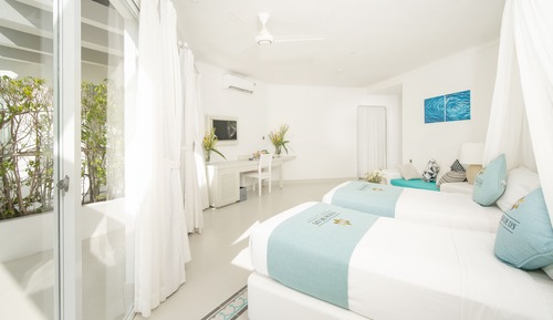 Pavillion Bungalow Twin