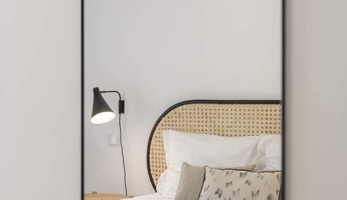 City Apartment, 1 Queen Bed with Sofa bed, Smoking