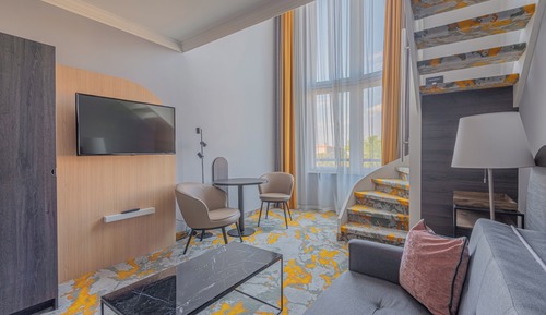 Junior Double Room