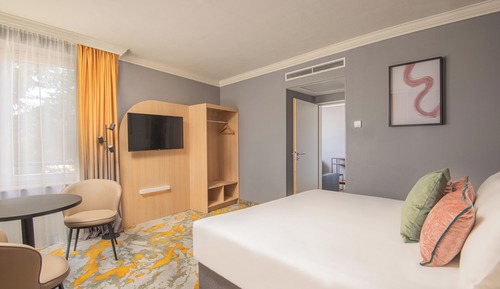 Business Room