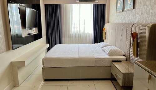 Premium Condo, 1 King Bed with Sofa bed, Kitchen, City View