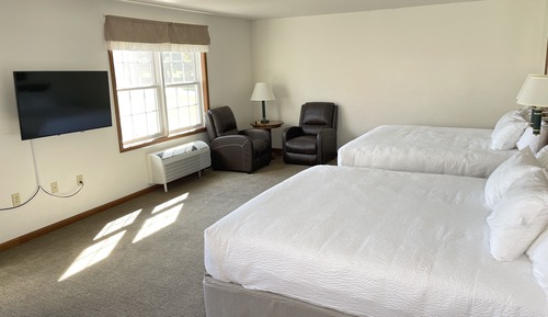 Suite, Kitchenette (2 King Beds and 1 Sofa Bed)