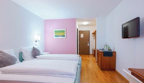 Comfort Twin Room