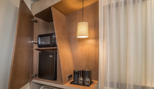 Executive Suite, Multiple Beds