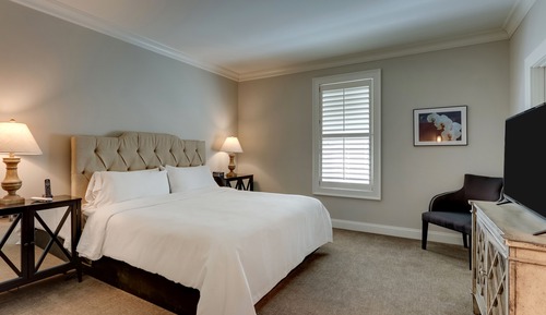 Classic King Suite