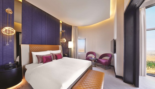 Deluxe Suite, 1 King Bed