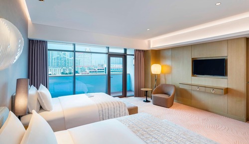 Family Suite, 1 Bedroom, Balcony, City View