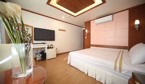Deluxe Room, 1 Bedroom, Beach View