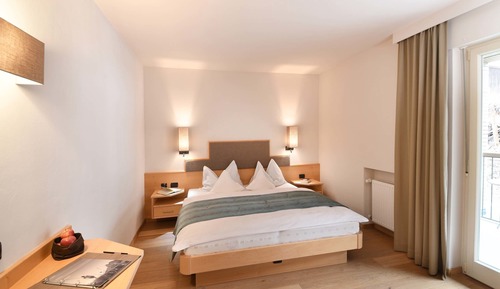 Basic Double Room