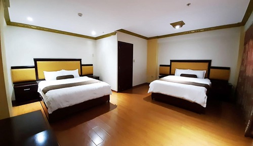 Family Studio Suite