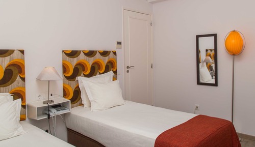 Twin Room, Balcony, Mountain View