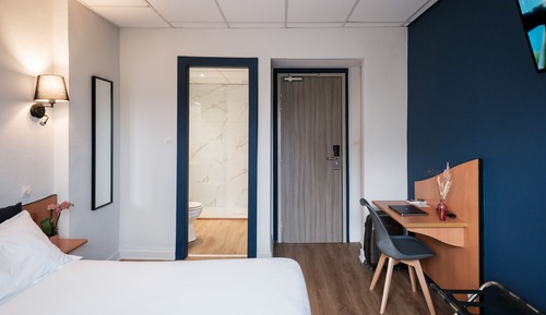 Classic Double Room