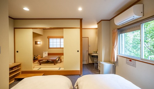 Basic Twin Room