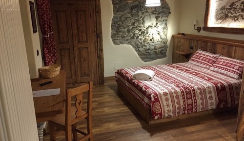Luxury Suite, 1 Bedroom, Accessible, Private Bathroom