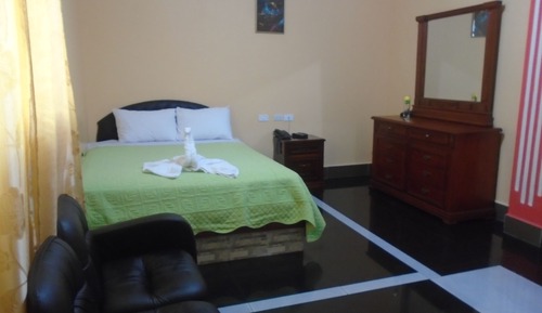Double Room, 1 King Bed, Bathtub