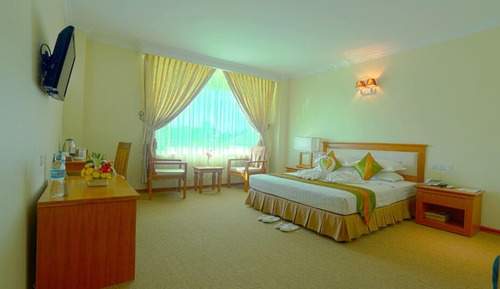 Deluxe Double or Twin Room