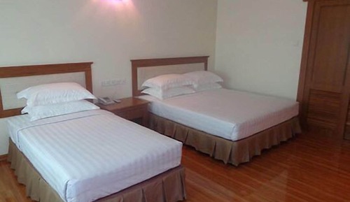 Executive Triple Room
