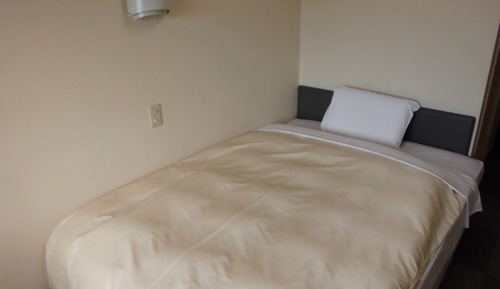 Standard Single Room, Smoking