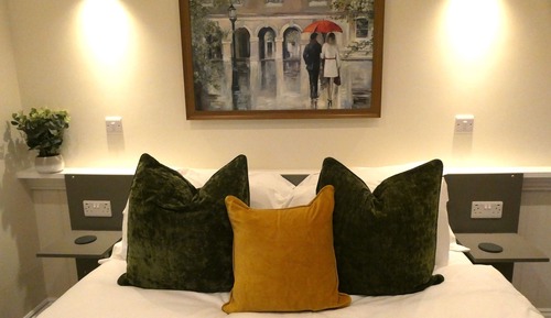 Standard Double Room, Ensuite (Ground Floor King)