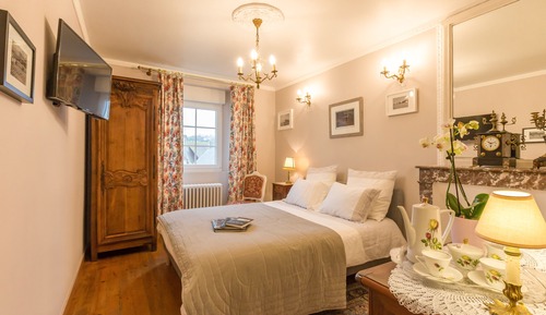 Superior Double Room (B5)