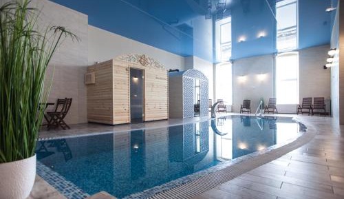 Single Room with Wellness Center Morning Access
