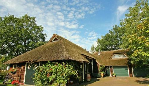 Three-Bedroom Holiday Home 