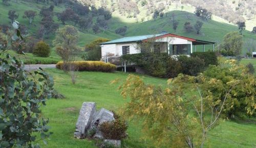 Two-Bedroom Cottage - Blue Gum
