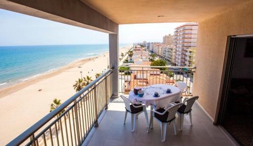 Apartment with Sea View