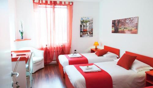  Twin Room with Private External Bathroom