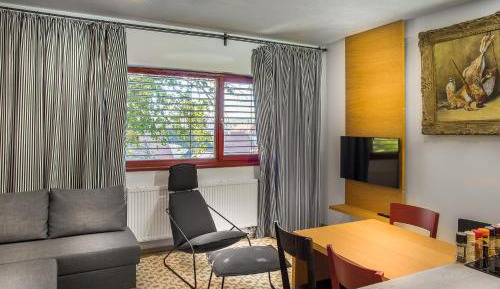 Superior Apartment