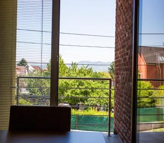 Family Apartment (3 Adults + 2 Children)