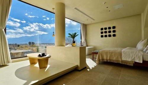 Deluxe Double Room with Bath