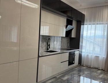 One-Bedroom Apartment with Balcony