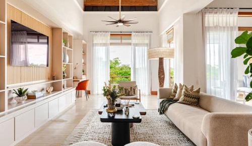 Three-Bedroom Apartment with Harbor View